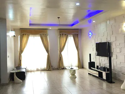 Fully Furnished & Serviced 3 Bedroom Apartment