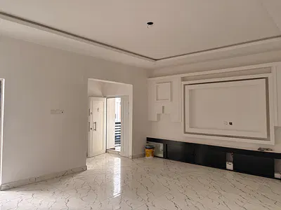 Neatly Almost Newly Built 2bed in a Specious Environment
