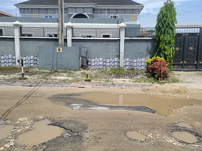 Spacious 3 Bedroom Apartment