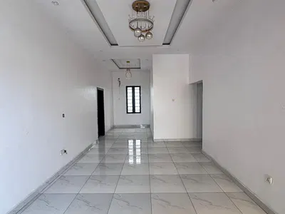 Beautiful 2bedroom Apartment