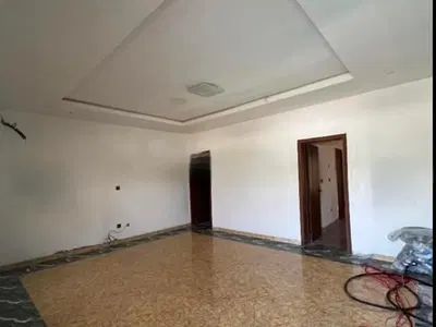 Spacious 1 Bedroom Apartment