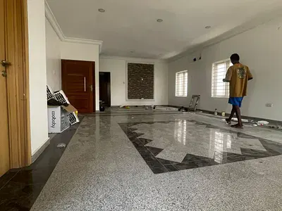 Self Service Spacious 3bedroom Apartment