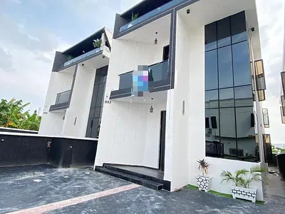Beautiful 4bedroom Duplex with a BQ