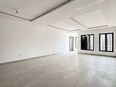 4 Bedrooms