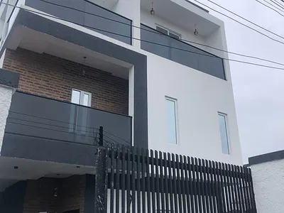 Magnificently Built 5 Bedroom Fully Detached Duplex with BQ