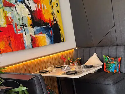 Functional Restaurant Space