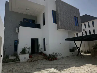 700 Million Naira House in Nassarawa GRA Kwairanga Road 7 Bedrooms 3 L