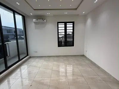 3 Bedroom Apartment with Maids Room