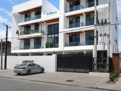1 & 2 Bedroom Apartment with Pool and Gym