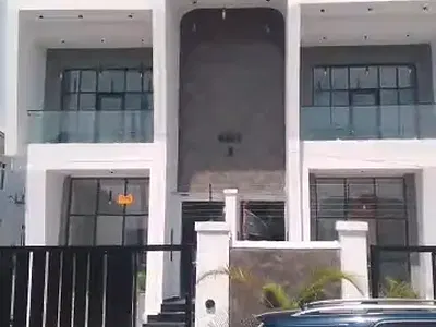 Brand New, Luxurious 5 Bedroom Semi Detached Duplex