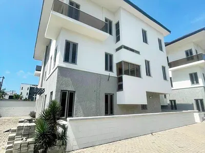 4-Bedroom Terrace Duplex with BQ