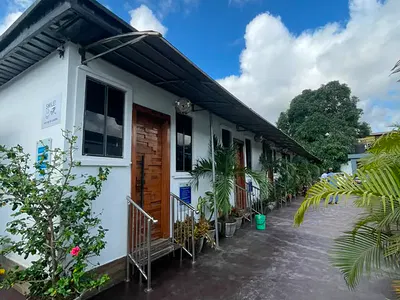 Tastefully Finished & Well-Maintained Mini Flat