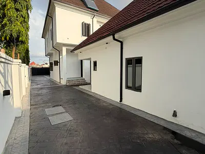 4 Bedroom Detached Duplex with 2 Room BQ