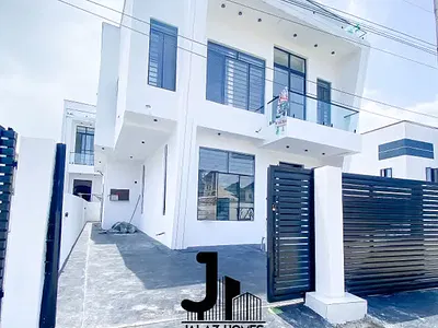 Brand New 5 Bedroom Detached Duplex