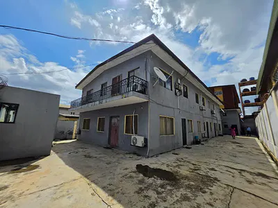 669 SQM Land with 4 Units of 3 Bedroom Apartments & 2 Units of 1 Bedroom