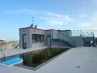 Luxury Waterfront Maisonette
