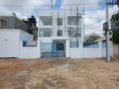 200SQM Commercial Space