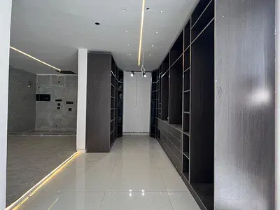 Contemporary 5 Bedroom Detached Duplex