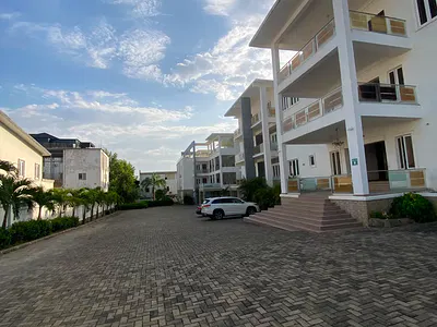 3 Bedroom Apartment with BQ