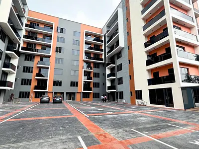 Fully Service 2bedroom Apartment with Pool & BQ