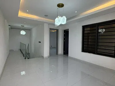 Luxurious 4bed Maisonette