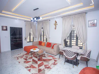 Luxury and Spacious 3 Bedroom Bungalow with BQ