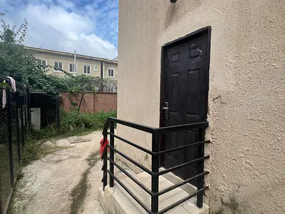 Luxury Self Contained