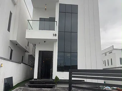 4 Bedroom Detached Duplex + Boys Quarter