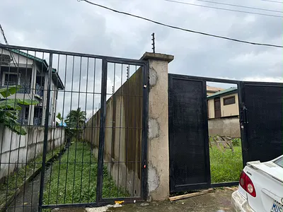 Land -- Sholuyi, Gbagada, Lagos