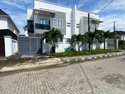 4 Bedroom Semi Detached Duplex