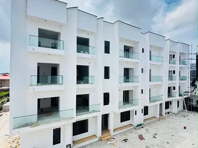 Luxury 1 Bedroom Apartment in a Fully Serviced Mini Court