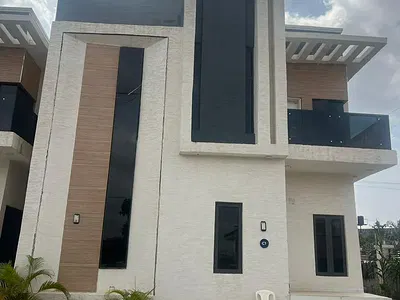 4bedroom Fully Finished Terrace Duplex .