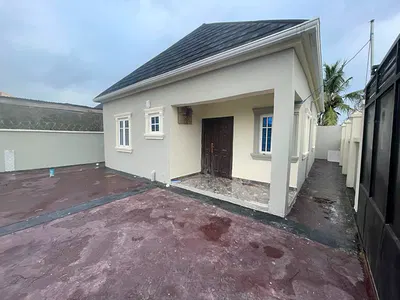 Spacious 2 Bedroom Flat for Rent. Alone in Compound