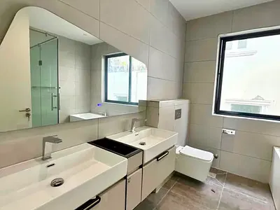 Luxury 5 Bedroom Semi Detached Duplex with BQ