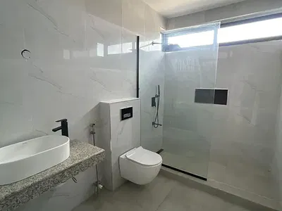 Spacious 3 Bedroom Apartment