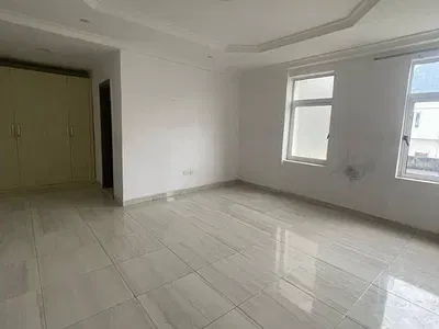 Special 2 Bedrooms Apartment