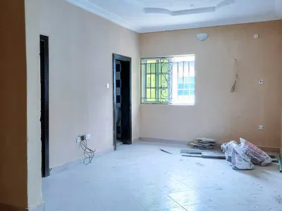 2 Bedroom Flat Upstairs