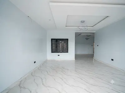An Exceptionally Spacious, Standard, and Tastefully Finished 3-Bedroom Flat