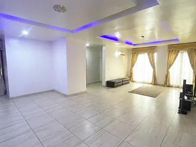 Luxury 3 Bedroom Apartment