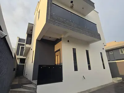4 Bedroom Fully Detached Duplex with BQ