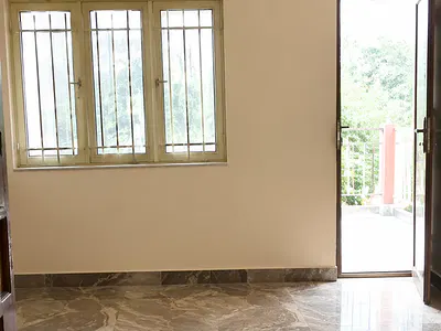 Spacious 2 Bedroom Flat