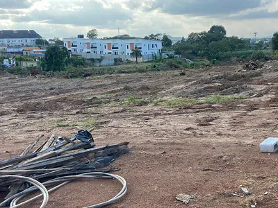 Prime Plots of Land for Terraces and Fully Detached Duplexes