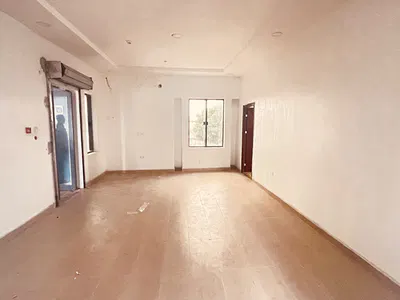 Luxury 2-in-1 Commercial Office Space 3rd Floor