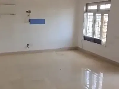 Well Renovated 2bedroom in Jahi