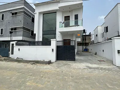 A Exquisite Newly Built 4bedroom Fully Detached D