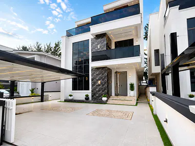 Luxury 5 Bedroom Fully Detached Duplex with BQ