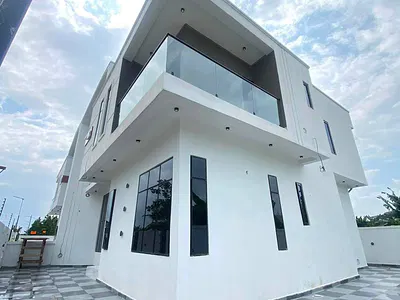 Furnished 4 Bedroom Duplex with BQ