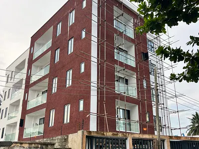 Family Friendly 3 Bed Apartment with Elevator in a Secured Estate