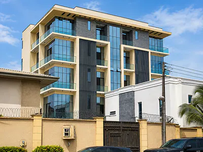 Luxury 3 Bedroom Apartment