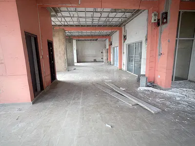 Strategic 166SQM Shop/Office Space